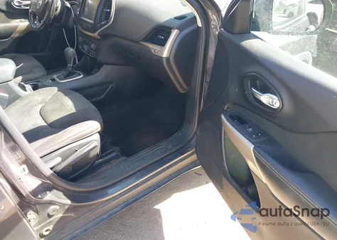 2017 Jeep Cherokee Latitude Fwd from USA, damaged, VIN 1C4PJLCB7HW592175